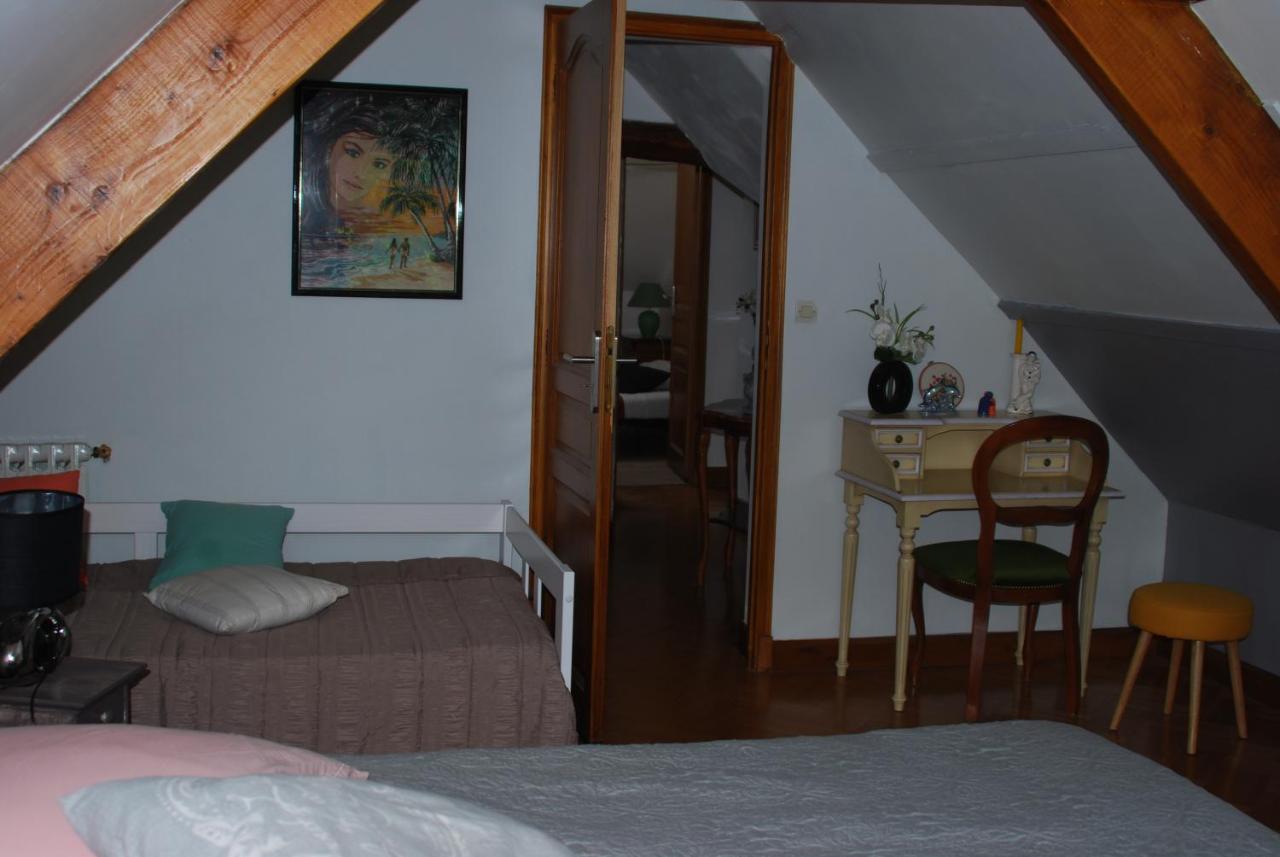 La Petite Marguerite Bed & Breakfast Chitenay Exterior photo