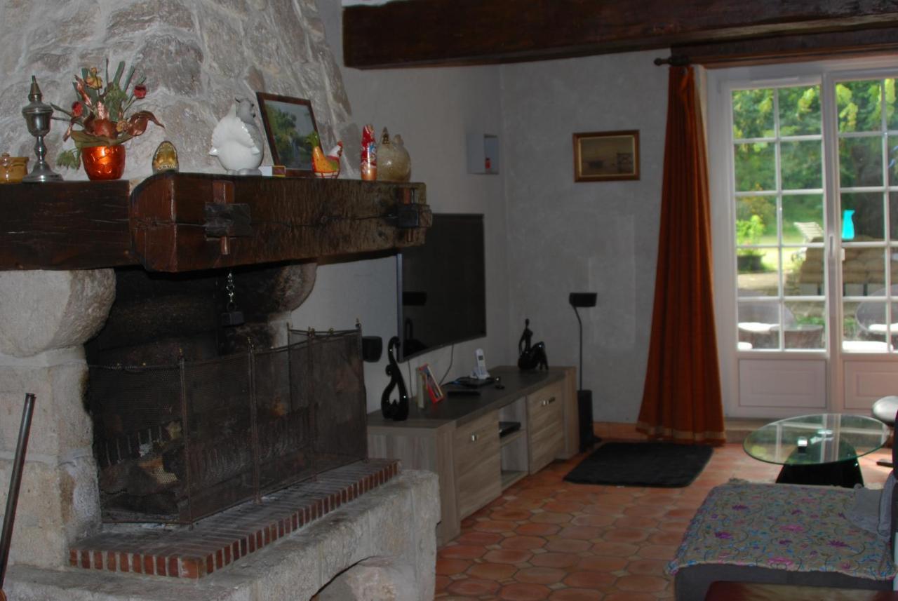 La Petite Marguerite Bed & Breakfast Chitenay Exterior photo