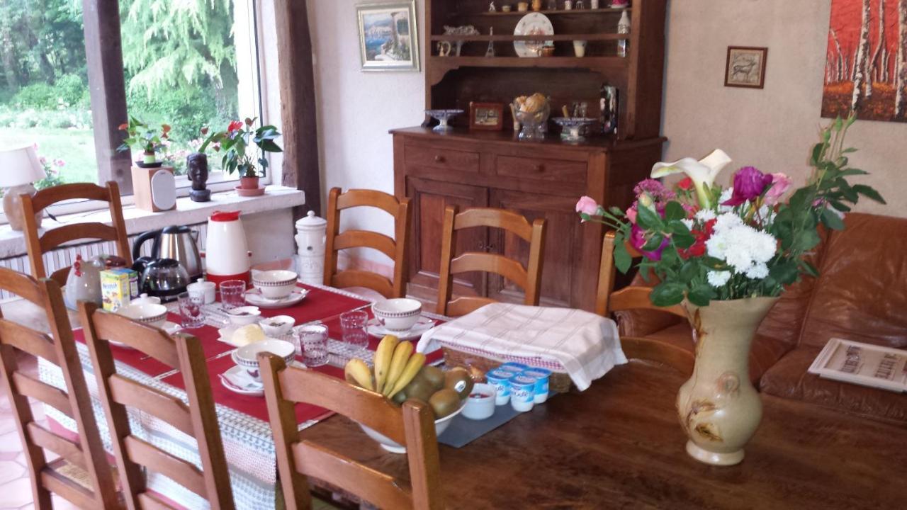 La Petite Marguerite Bed & Breakfast Chitenay Exterior photo